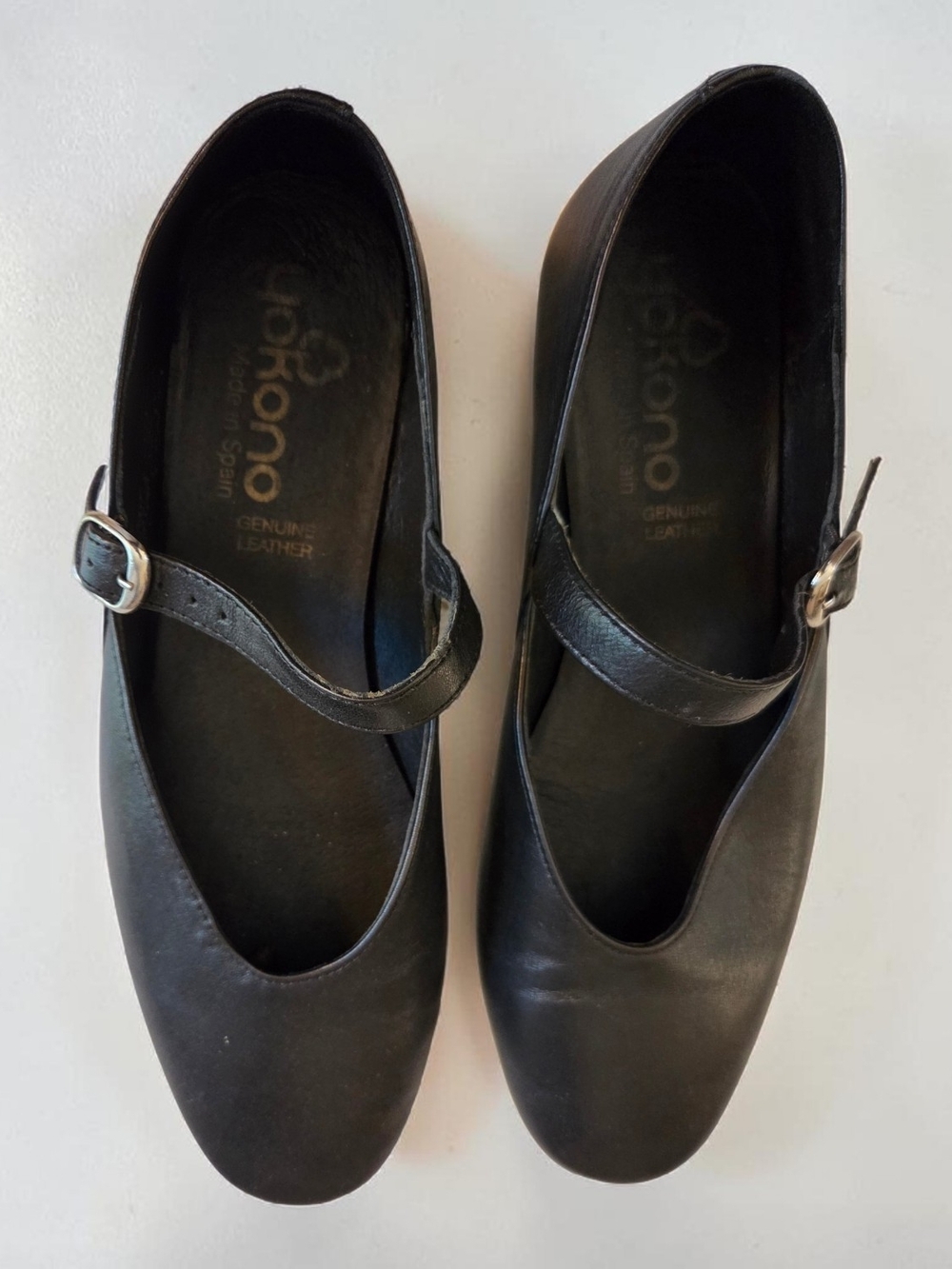 Black Leather Yokono Mary Jane Flats with Buckle Strap